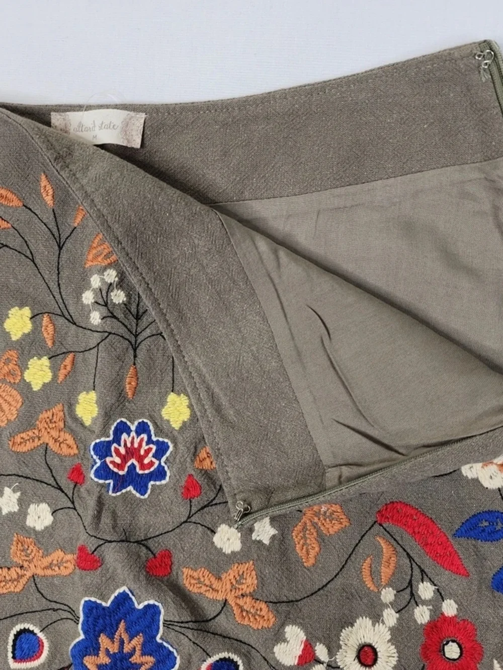 Alt'rd State Embroidered Floral Boho Skirt Size Med - Large